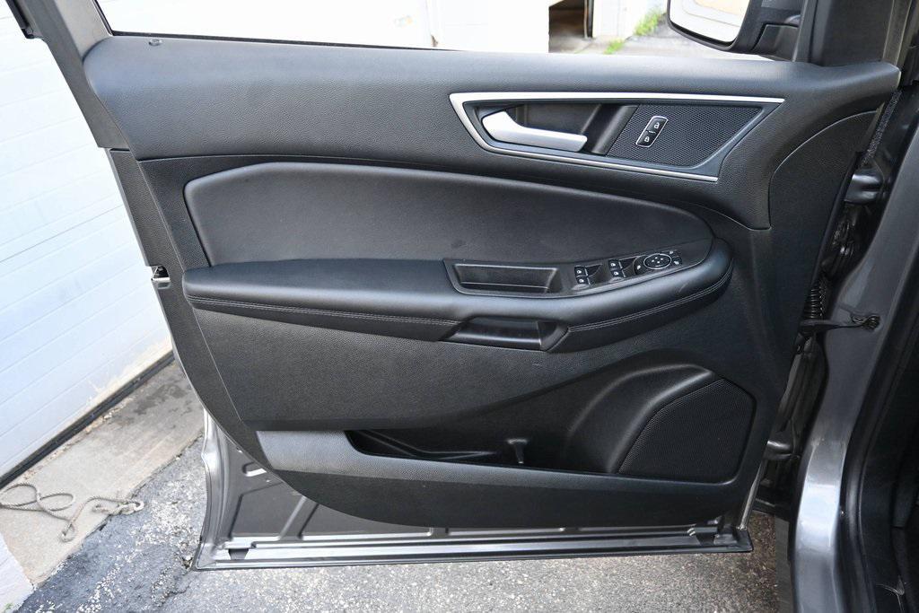 used 2023 Ford Edge car, priced at $27,992