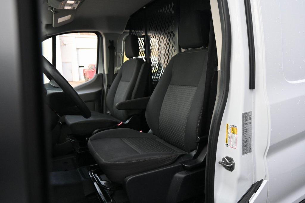 used 2023 Ford Transit-250 car, priced at $28,762