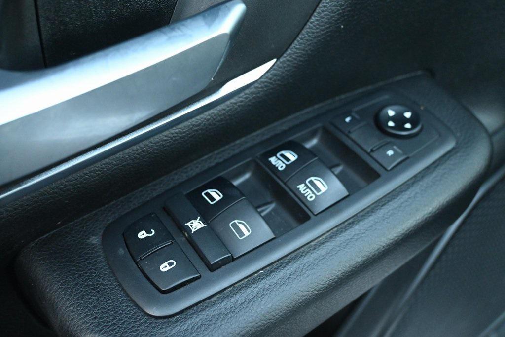 used 2019 Ram 1500 car, priced at $24,986
