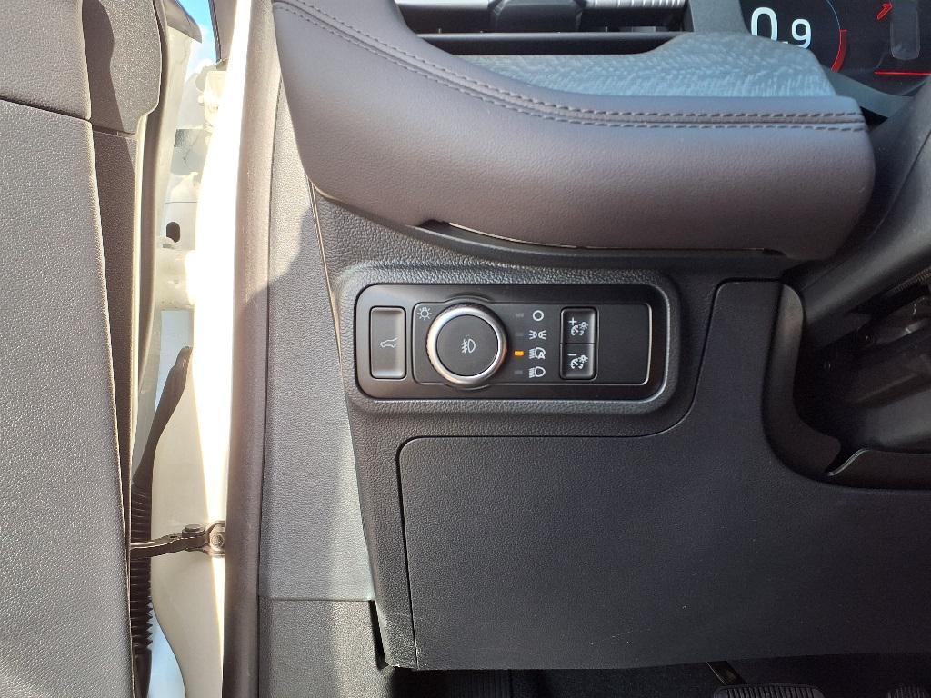 new 2025 Ford Explorer car, priced at $59,855