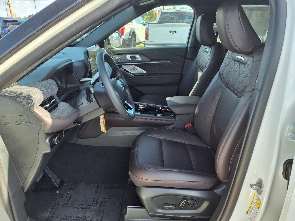 new 2025 Ford Explorer car, priced at $59,855