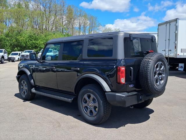 new 2025 Ford Bronco car, priced at $45,950
