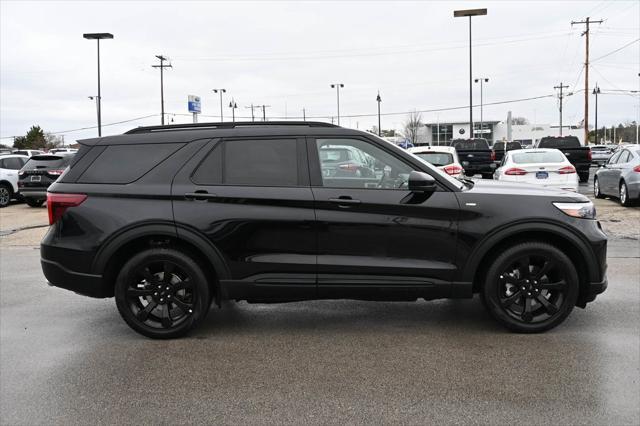 used 2023 Ford Explorer car, priced at $43,762