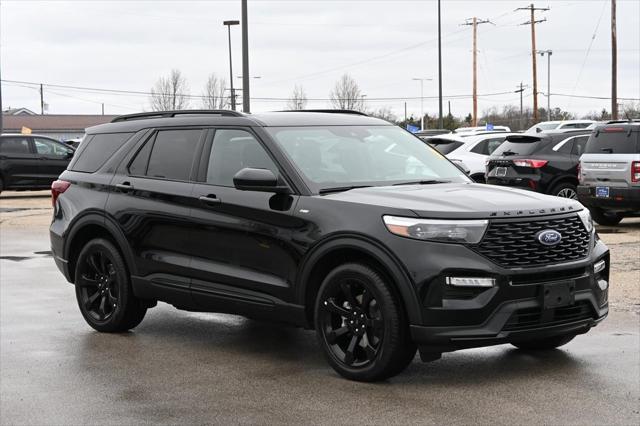 used 2023 Ford Explorer car, priced at $43,762