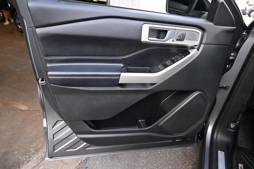 used 2022 Ford Explorer car, priced at $30,492