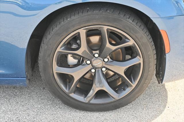 used 2021 Chrysler 300 car, priced at $27,652