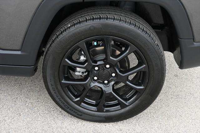 used 2022 Jeep Compass car, priced at $24,652