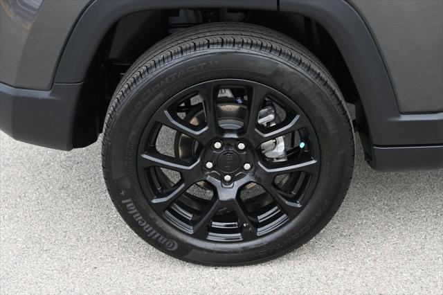 used 2022 Jeep Compass car, priced at $24,652