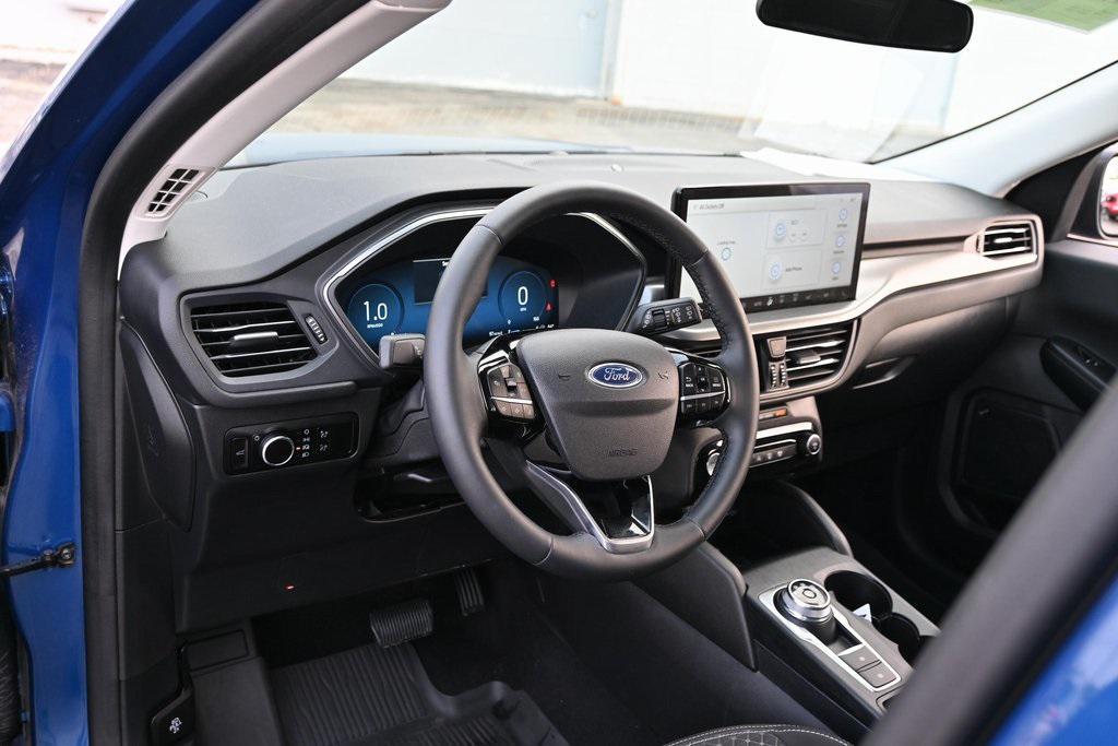 used 2023 Ford Escape car, priced at $27,993