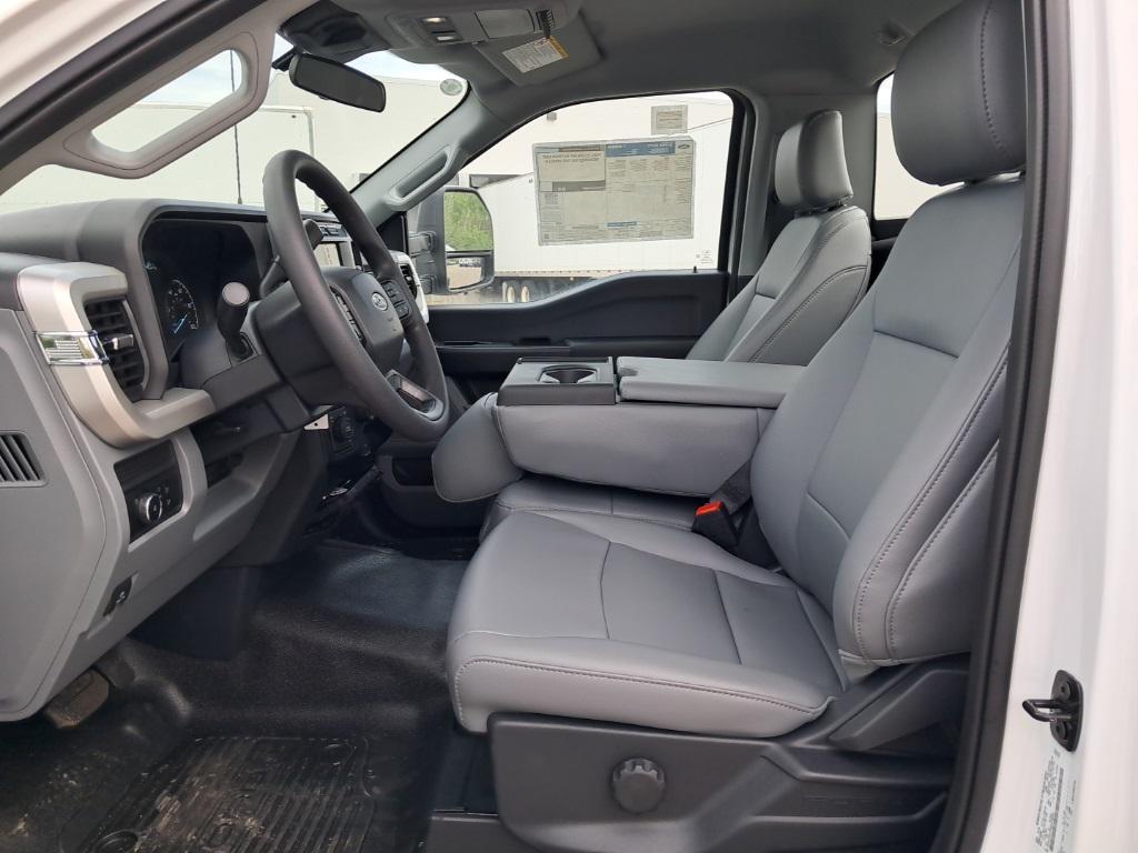 new 2024 Ford F-450 car, priced at $67,179