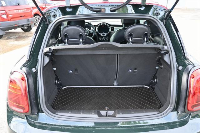used 2022 MINI Hardtop car, priced at $30,982