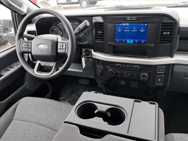 new 2025 Ford F-250 car, priced at $70,780