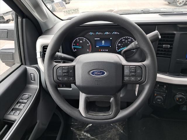 new 2025 Ford F-250 car, priced at $70,780