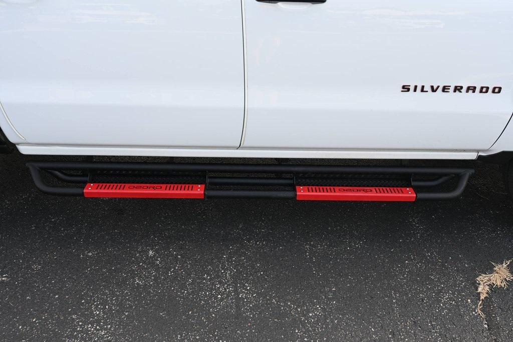 used 2018 Chevrolet Silverado 1500 car, priced at $32,992