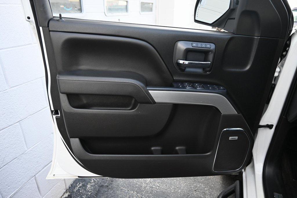 used 2018 Chevrolet Silverado 1500 car, priced at $32,992