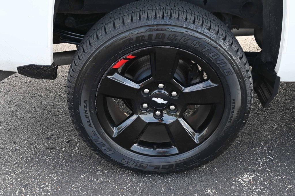 used 2018 Chevrolet Silverado 1500 car, priced at $32,992