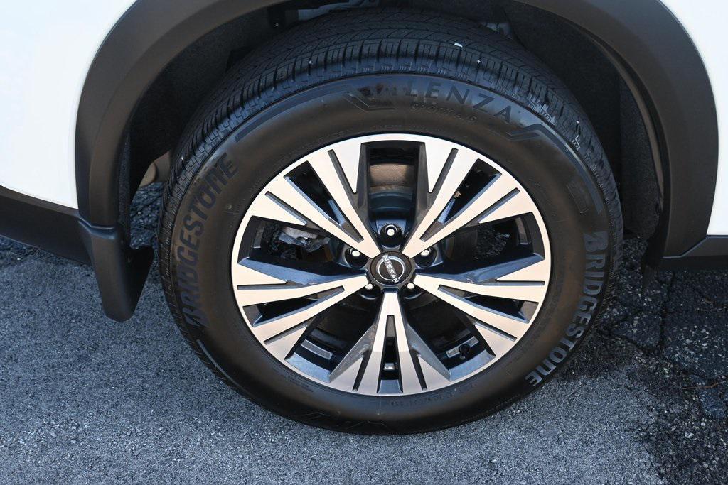 used 2023 Nissan Rogue car, priced at $21,652