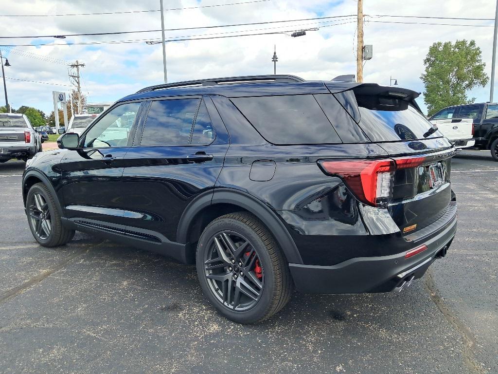 new 2025 Ford Explorer car, priced at $61,860