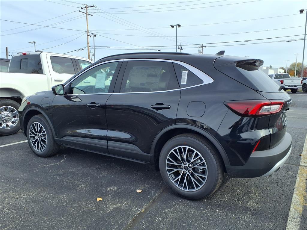 new 2026 Ford Escape PHEV car, priced at $38,490