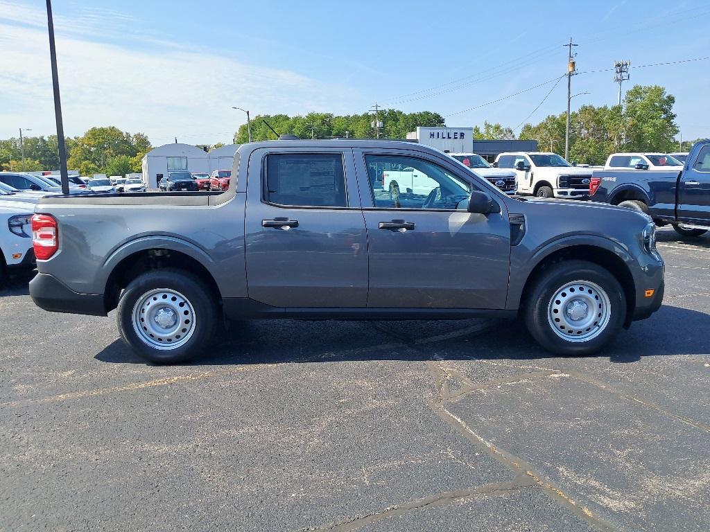 new 2025 Ford Maverick car, priced at $29,429