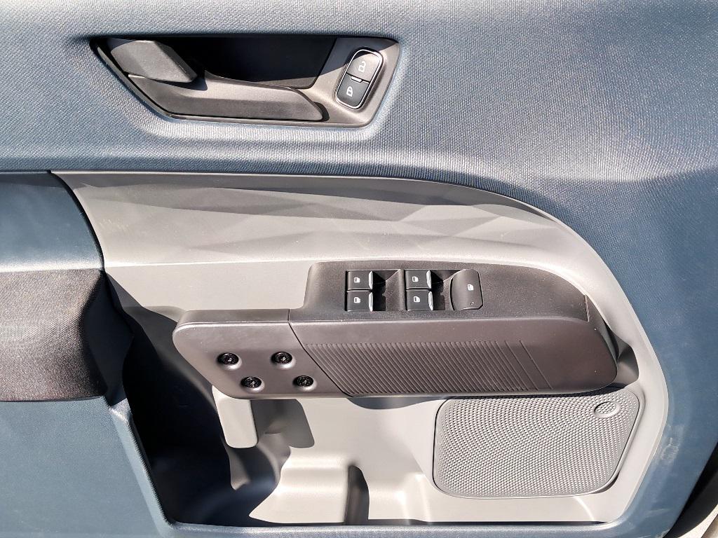 new 2025 Ford Maverick car, priced at $29,429