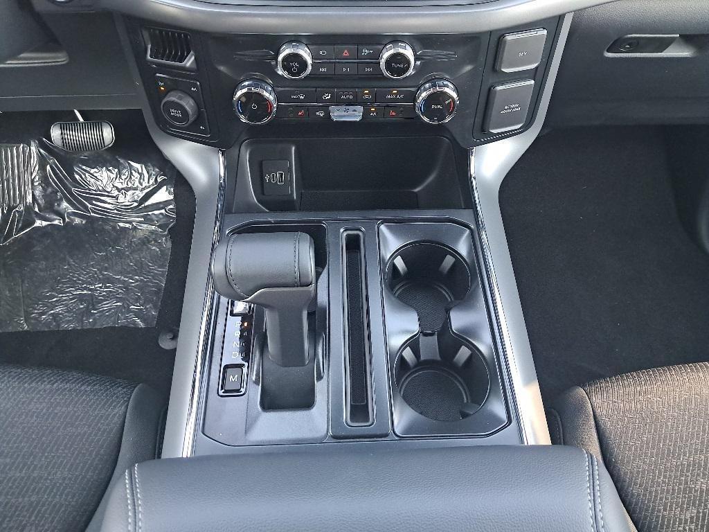 new 2025 Ford F-150 car, priced at $58,662