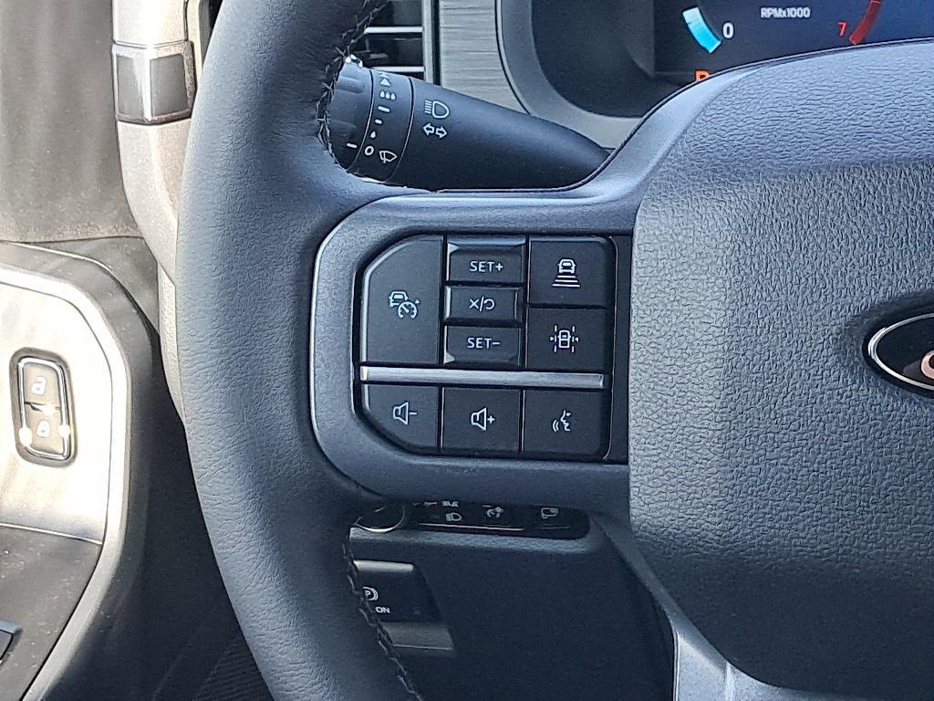 new 2025 Ford F-150 car, priced at $58,662