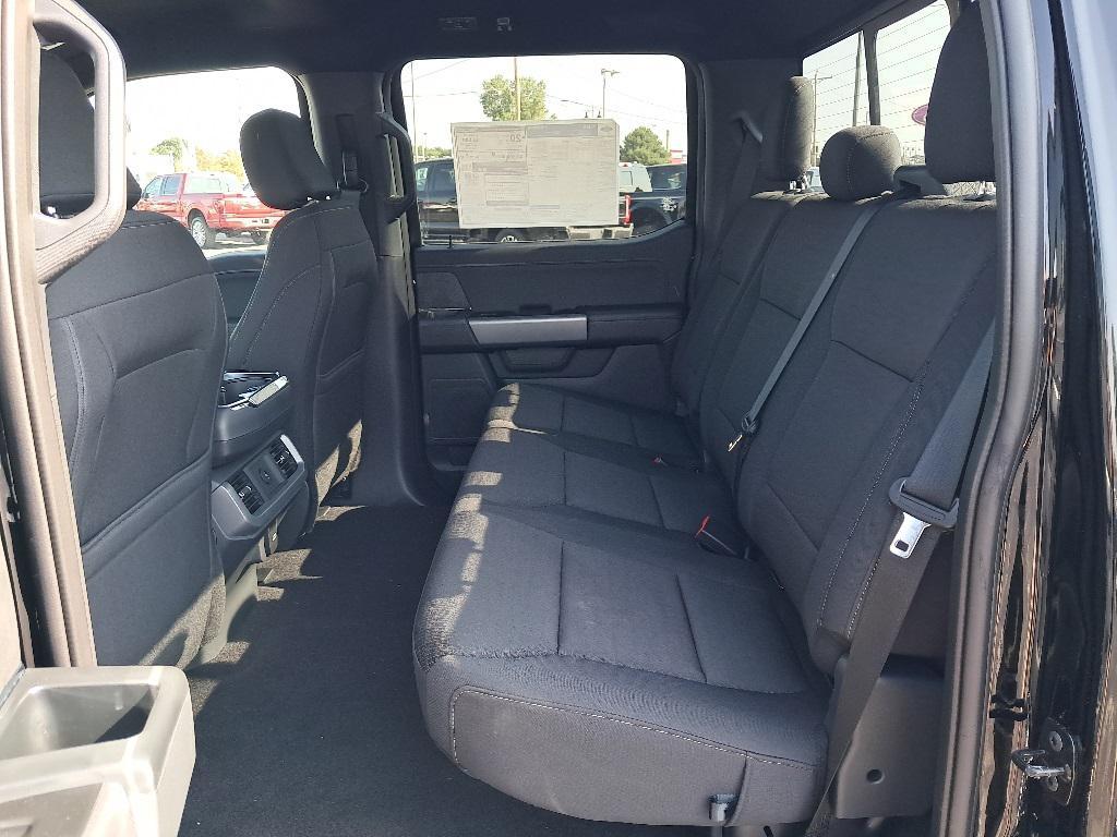 new 2025 Ford F-150 car, priced at $58,662