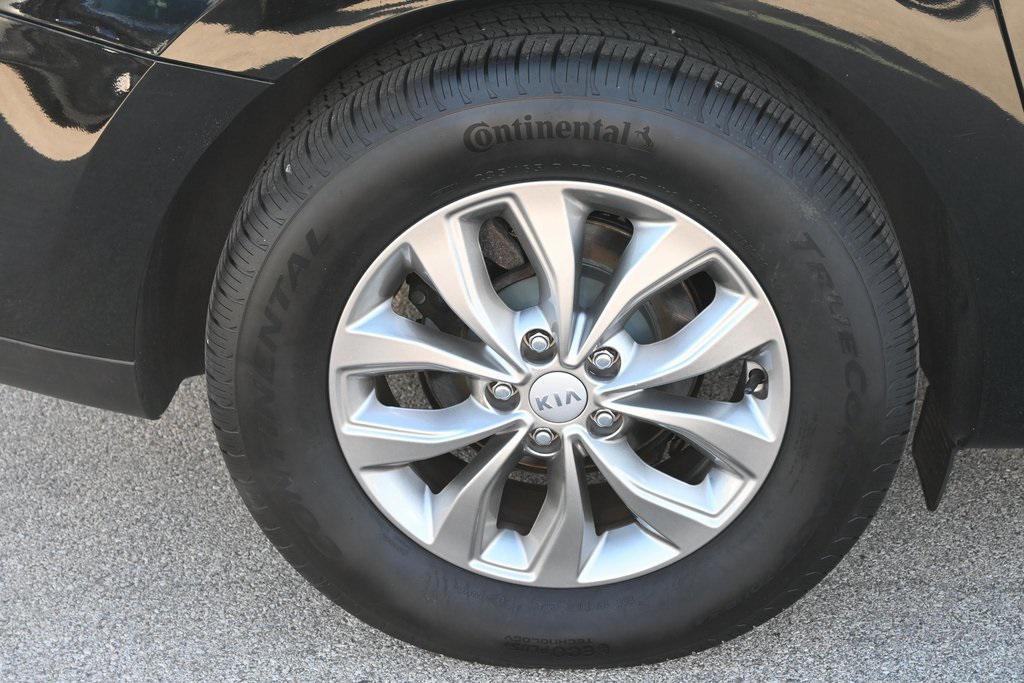 used 2021 Kia Sedona car, priced at $19,592