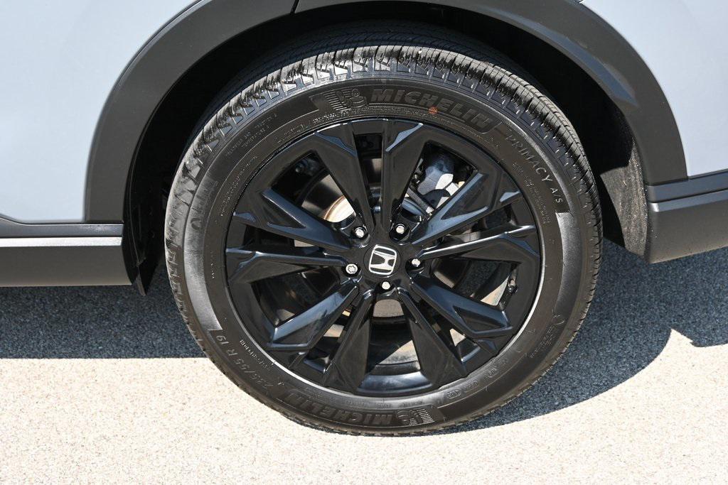used 2024 Honda CR-V Hybrid car, priced at $37,492
