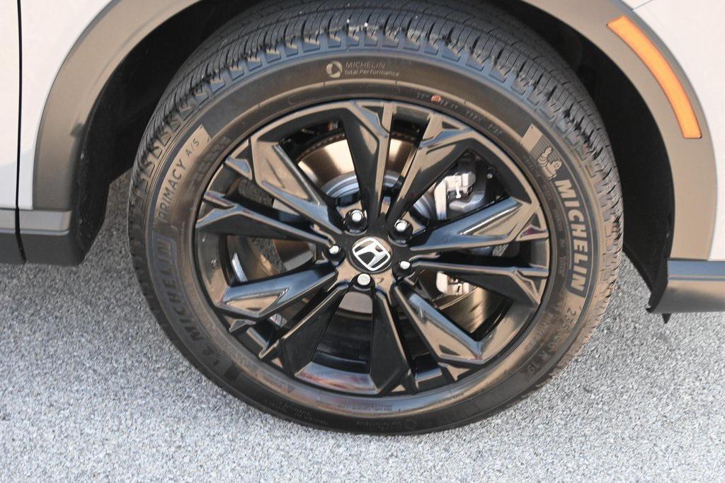 used 2024 Honda CR-V Hybrid car, priced at $37,492