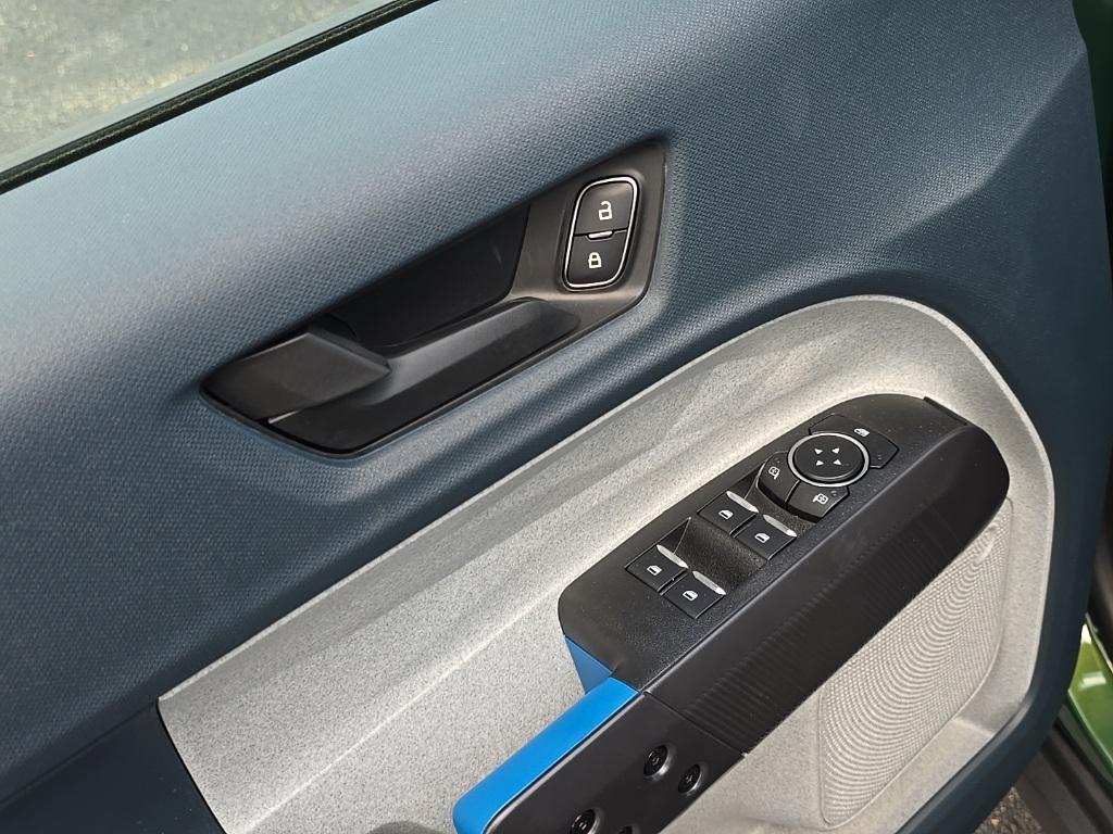 new 2025 Ford Maverick car, priced at $34,286