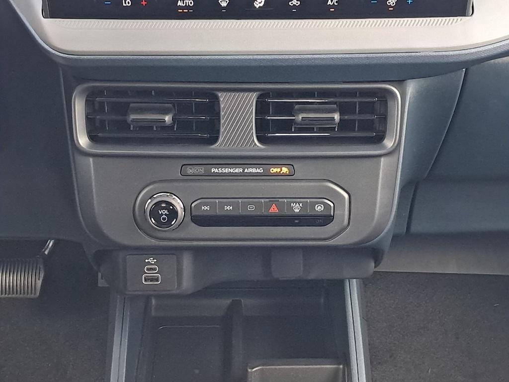 new 2025 Ford Maverick car, priced at $30,065