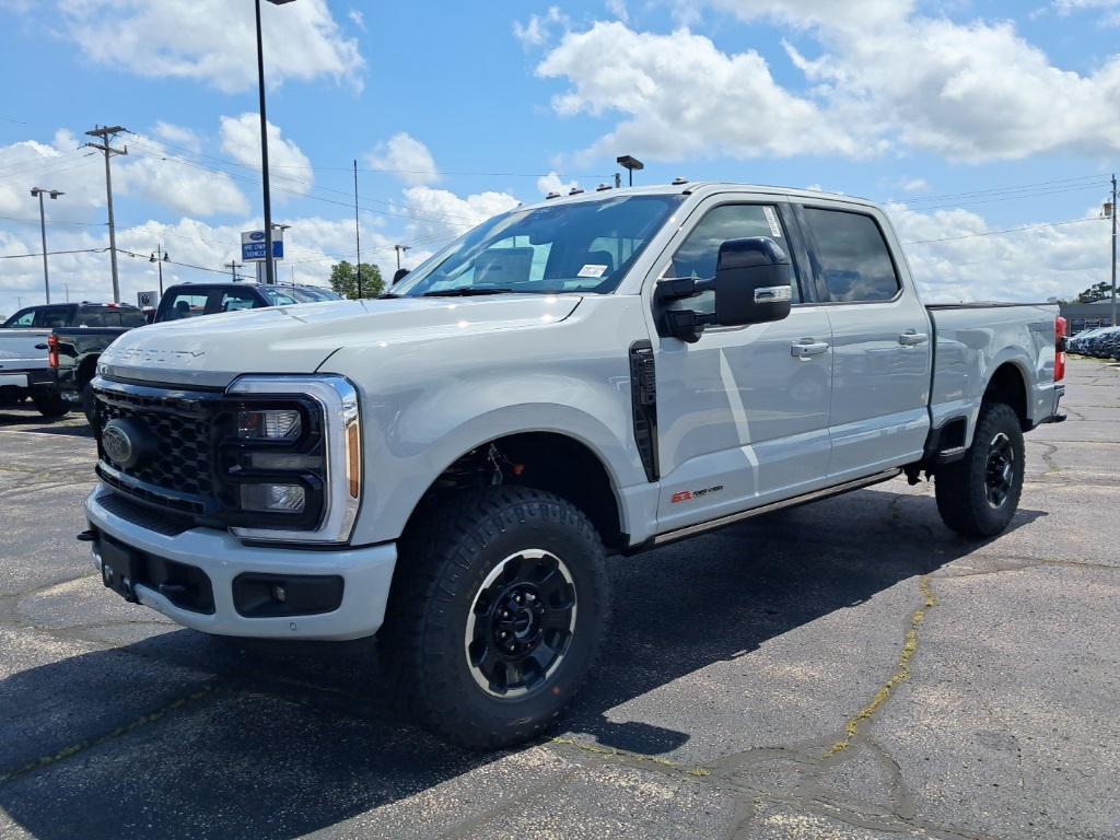 new 2025 Ford F-250 car, priced at $91,773