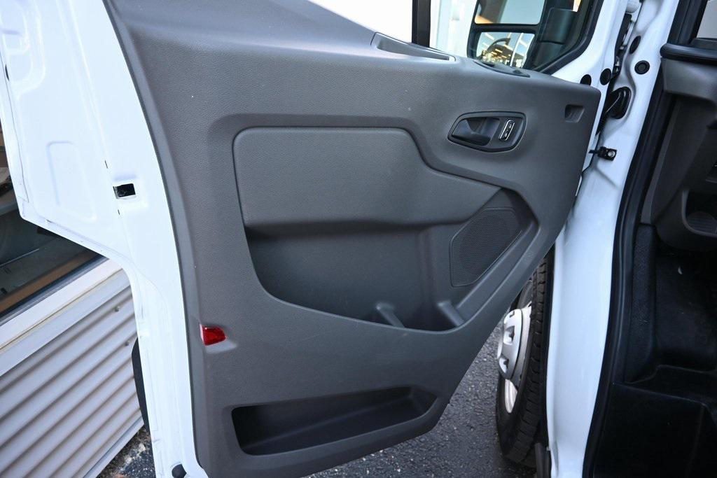 used 2022 Ford Transit-150 car, priced at $29,192