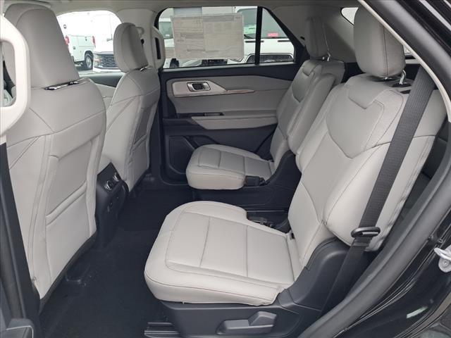 new 2025 Ford Explorer car, priced at $44,850