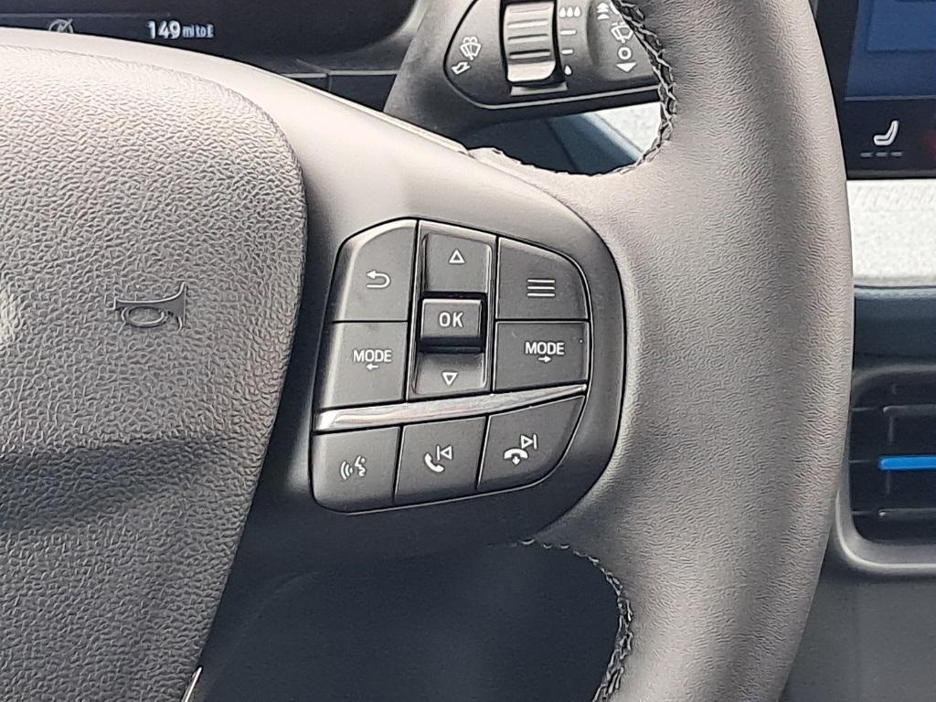 new 2025 Ford Maverick car, priced at $35,102