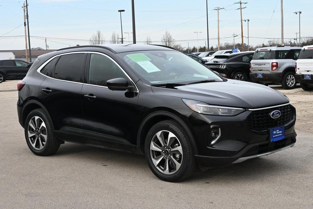 used 2023 Ford Escape car, priced at $26,964