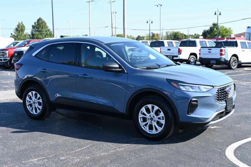 used 2024 Ford Escape car, priced at $24,992