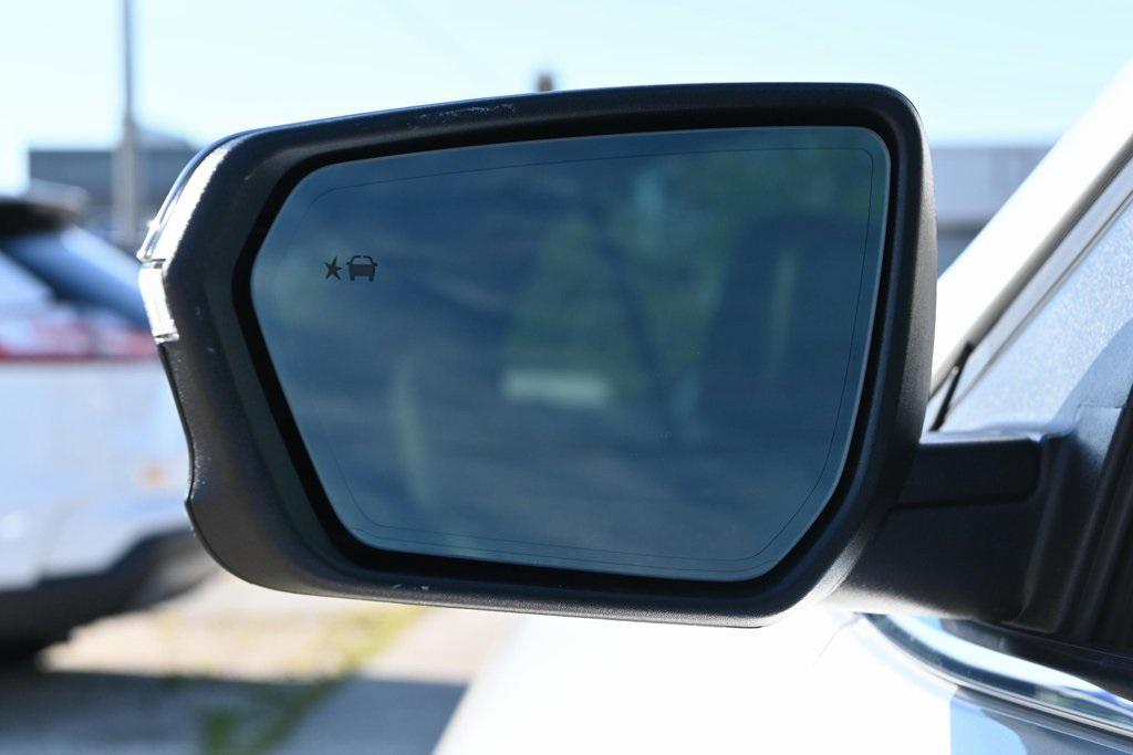 used 2020 Chevrolet Equinox car, priced at $22,492