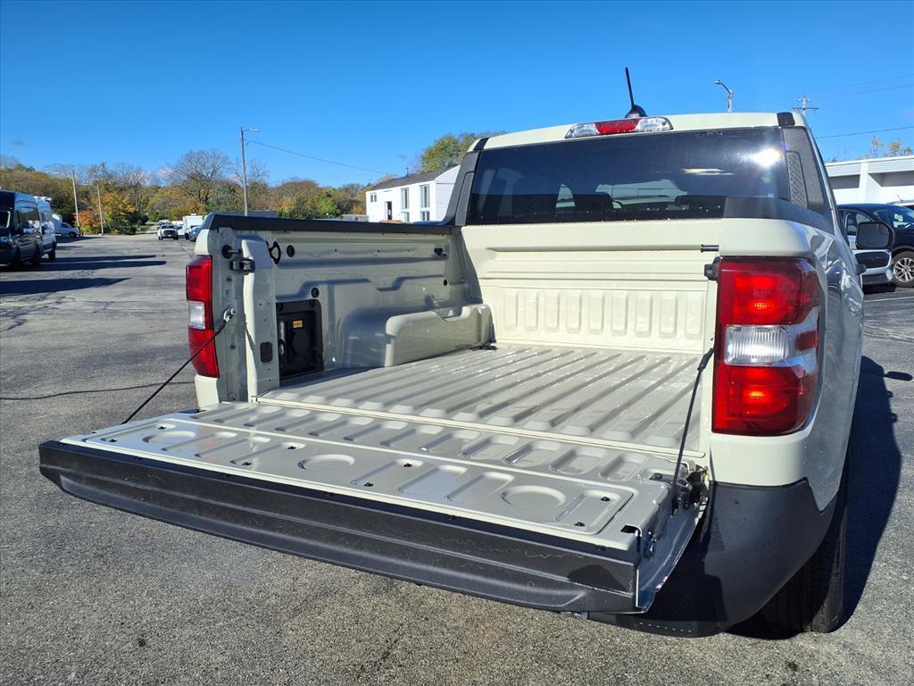new 2025 Ford Maverick car, priced at $29,729