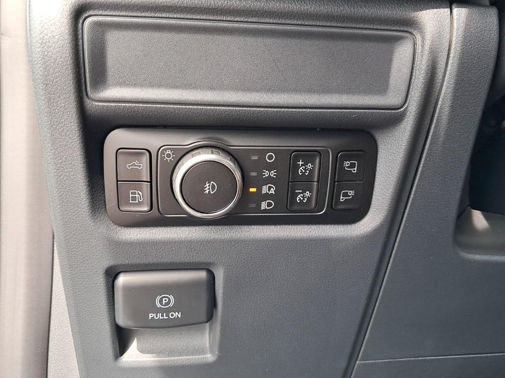 new 2025 Ford F-150 car, priced at $59,825