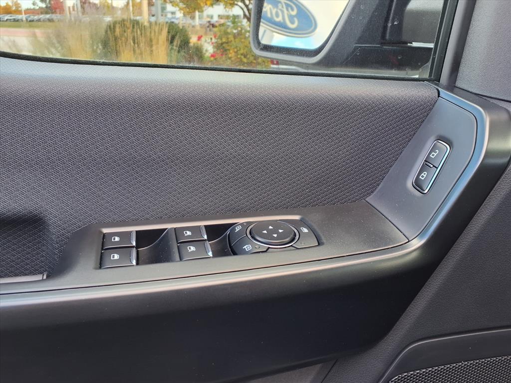 new 2025 Ford F-150 car, priced at $50,212