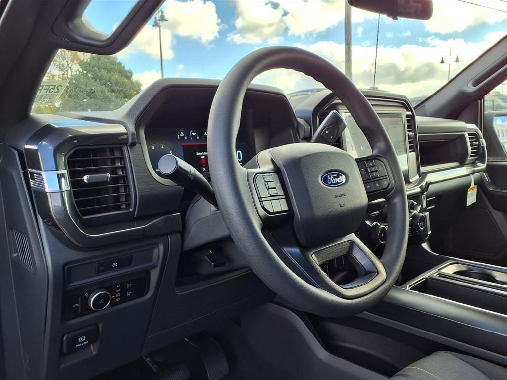new 2025 Ford F-150 car, priced at $50,212