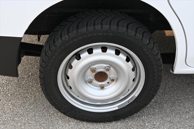used 2021 Nissan NV200 car, priced at $20,872