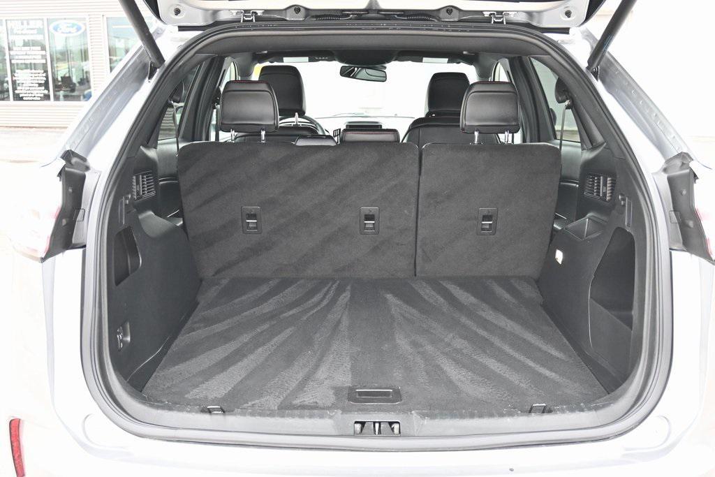 used 2023 Ford Edge car, priced at $27,984