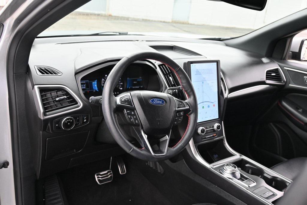 used 2023 Ford Edge car, priced at $27,984