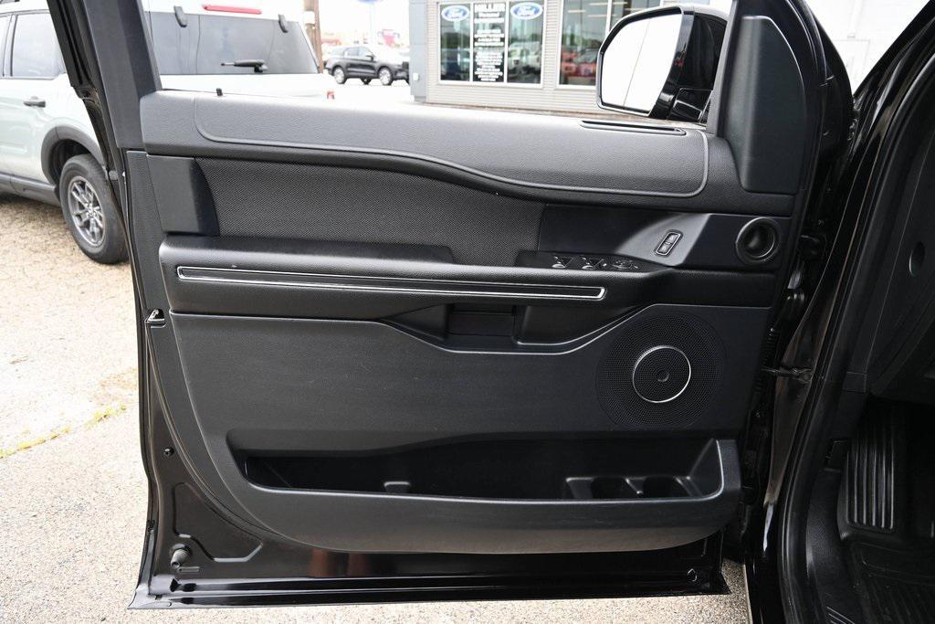 used 2021 Ford Expedition Max car, priced at $36,982