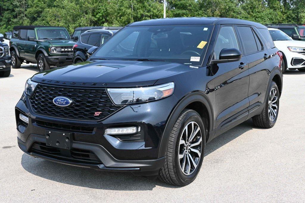 used 2022 Ford Explorer car, priced at $35,592
