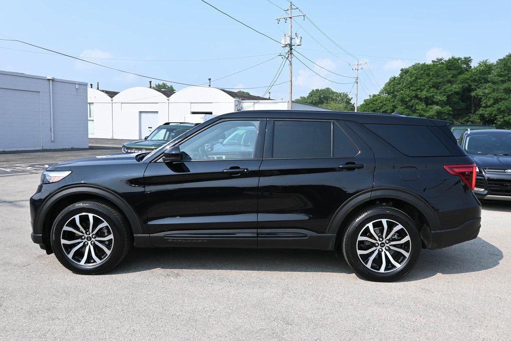 used 2022 Ford Explorer car, priced at $35,592